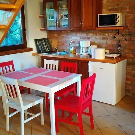 Gemuetliches Mit Grill In Ustka 度假居